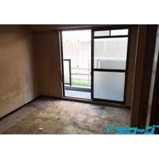 Bitte überlassen Sie es uns, das Müllhaus aufzuräumen! Geheim halten! Schnell, höflich und günstig