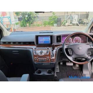 Nissan Elgrand 250 Highway Star ME51 Original HDD Navi Eingebauter ETC Halbschwarzer Ledersitz