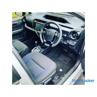 Toyota! Aqua! hybrid! Kilometerstand 4000 km mit Rekordbuch!