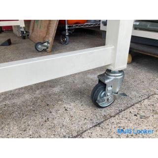 Gebrauchtes gutes Produkt Sakae leichter Arbeitstisch Arbeitstisch Typ KK Breite 1800 x Tiefe 900 x 