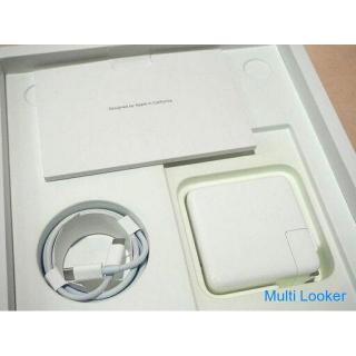 [Tomakomai Banana] Apple MYDA2J / A MacBook Pro Retina Display 13,3 Zoll Silber M1 Chip 3-mal laden 