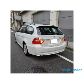 BMW 320 Touring High Line Externe HDD Navigation Schwarz Ledersitz 16AW Xenon Nichtraucherauto