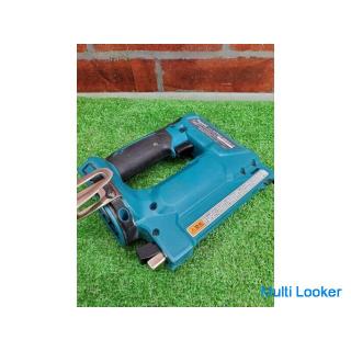 Makita ST112D Wiederaufladbarer Tucker [Rerise Noda Atago Store] [Store Transaction Limited] [Gebrau
