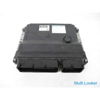 2013 Toyota Prius α ZVW40W (1) Motorcomputer