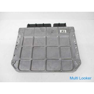 2013 Toyota Prius α ZVW40W (1) Motorcomputer