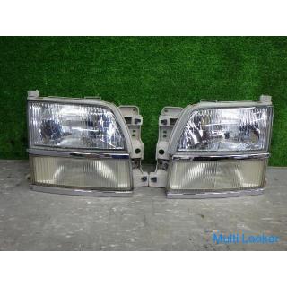 1999 Nissan Elgrand ALE 50 E50 Vorheriger Begriff Original Halogenscheinwerfer links und rechts Set