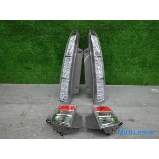 2012 Toyota Isis ZGM10W Late Original klare LED Rückleuchte Links und rechts 4-teiliges Set KOITO 44