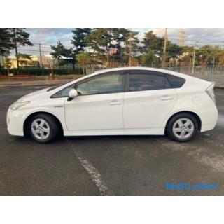 Toyota Prius [Überprüfen Sie das aktuelle Auto auf YouTube] ☆ Klasse L ☆ Original-Navigation ☆ Rückf