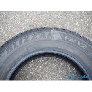 Neuwertige Bridgestone Stollenreifen BLIZZAK VRX2 195/65R15 20 Jahre 4-teiliges Set mit Warzen ♪