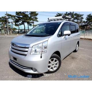 Toyota Noah ☆ Klasse YY ☆ Für draußen! ☆ Keyless ☆ Carrier ☆ ETC ☆ DTV ☆ Externe Navigation