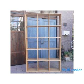 Ein beliebtes 5-stöckiges, 3-reihiges Stapelregal aus Eiche von MUJI! !! Ein vielseitiges Regal, das