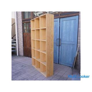 Ein beliebtes 5-stöckiges, 3-reihiges Stapelregal aus Eiche von MUJI! !! Ein vielseitiges Regal, das