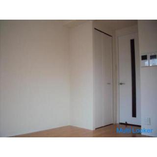 [Haustiere erlaubt] [Lieferkarton] [Warmwasser-Waschtoilette] [Zwei Personen OK] [Getrennt]