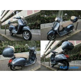 Seltene Seitenschlitze! Vespa GTS250IE letztes Modell 