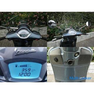 Seltene Seitenschlitze! Vespa GTS250IE letztes Modell 