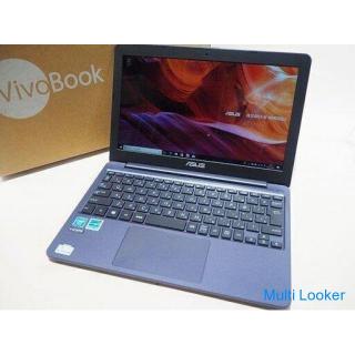 ASUS X207A VivoBook Laptop Spec-Up-Modell 11,6-Zoll-Speicher 4GB eMMC32GB Win10Home