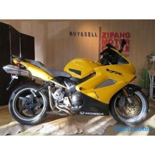 HONDA VFR800 RC46 Honda 800cc Gelb 53.942 km! 2004 Modellfahrzeug Inspektion 2022/9 Motorrad