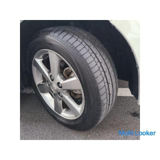 Toyota Isis Platana G Edition Power Slide Door auf beiden Seiten Original Aero & 16AW Original N