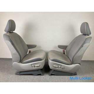 Guter Zustand 2011 US Toyota Sienna Limited GSL30L Fahren 948 km Vordersitz aus echtem Leder