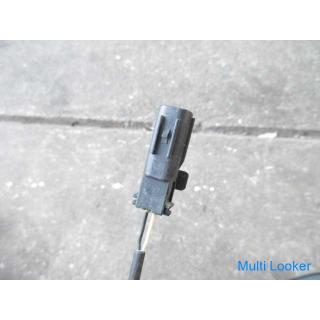 2011 Toyota Prius ZVW30 mit rechtem vorderem Achsschenkel