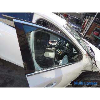 Volvo V40 MB4164T etc. Vordertür rechts 614 / weiß [5063]