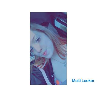 Hello. i am Ellie. i am from California. i live in Tokyo now like a student.