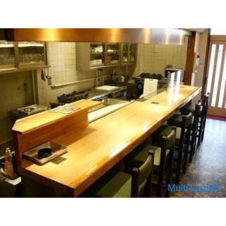 Möbel und Haushaltsgeräte sind ebenfalls vorhanden, sodass Sie mit nur einer Tasche einziehen können