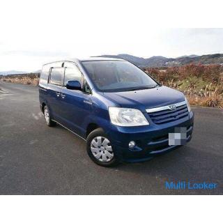 Toyota Noah ★ Mit Navi ★ Neue Batterie ★ Mit TÜV ★ Aktuelle Lieferung ★ Wer zuerst kommt, mahlt zuer