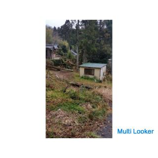 Auf einem Villengrundstück mit guter Aussicht