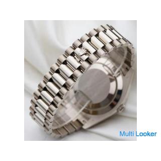 Ungetragene Rolex Day-Date 18 Karat Weißgold | Baguette-Lünette | Pave-Zifferblatt & blauer Emai