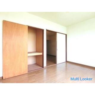 9 Autominuten zum Bahnhof! Nur noch wenige Stellen frei! Tierberatung! Kein Bürge erforderlich! Es g