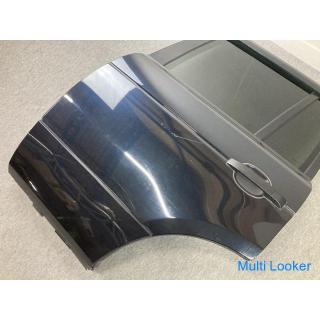 Keine Delle LM44 Range Rover Original linke Hintertür 731 Adriablau