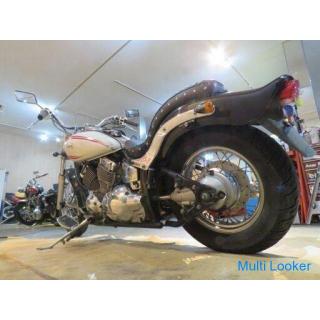 YAMAHA Dragstar 400 Off-White 4TR Baujahr 1996 17.706 km. 400 ccm amerikanisches Serienmotorrad