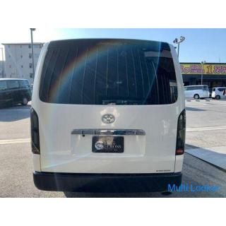 Toyota Hiace Van 2.0 Super GL Long Alpine 8 Zoll Navi Lederähnlicher Sitzbezug (White Pearl Crystal 