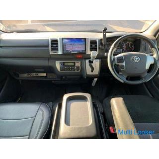 Toyota Hiace Van 2.0 Super GL Long Alpine 8 Zoll Navi Lederähnlicher Sitzbezug (White Pearl Crystal 