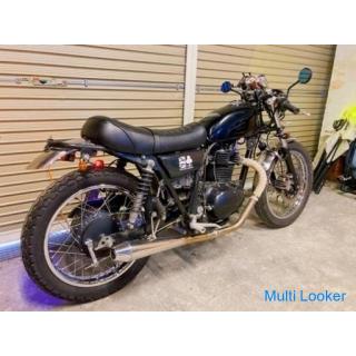 Kawasaki 250TR Cafe Racer Spezifikation kann geliefert werden. Die Bezahlung kann bar oder per Überw