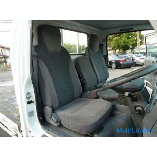 2018 Isuzu Elf 2 Tonnen flaches Fahrzeug Gesamtgewicht des Fahrzeugs weniger als 5 Tonnen 2-Tonnen-P