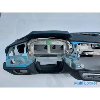 BMW Z4 G29 Dashboard ohne Kopf nach oben