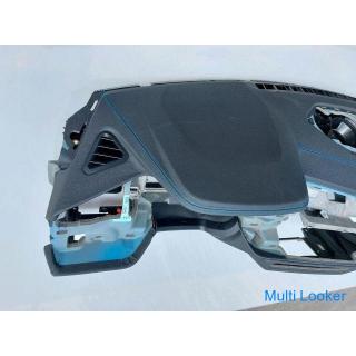 BMW Z4 G29 Dashboard ohne Kopf nach oben