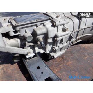 Nissan Original Z33 Fairlady Z VQ35DE 6MT Schaltgetriebe Hauptkörper