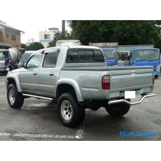 2001 Hilux Sport-Pickup mit Doppelkabine, breitem Allradantrieb, nicht original, 16AW, nicht echt, C
