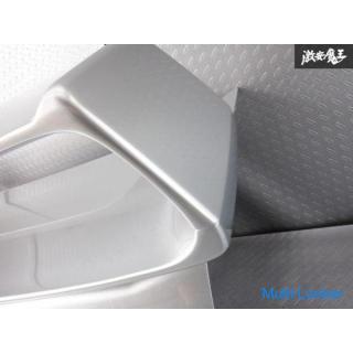 Subaru Original GDB Impreza Heckspoiler hinten mit großem Flügel hinten Subaru Emblem Silber