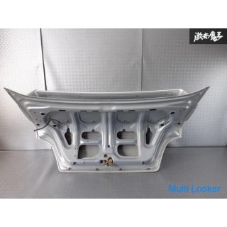 Subaru Original GDB Impreza Heckspoiler hinten mit großem Flügel hinten Subaru Emblem Silber