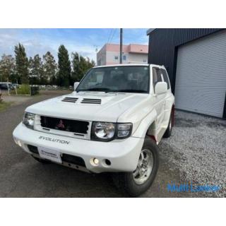 Pajero Evolution original RECARO Sitz/echtes Aluminium/externer Schalldämpfer/breite Türblende/Karbo