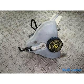 Mercedes C-Klasse W205 Hauptbremszylinder A2054300002