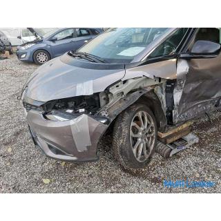 Renault Scénic Blue dCi 120 Limited Kombi / Family Van