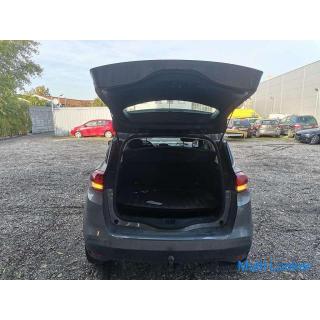 Renault Scénic Blue dCi 120 Limited Kombi / Family Van