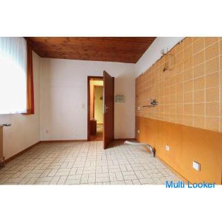 Bungalow mit sieben Zimmern, Vollkeller, Terrasse mit Südausrichtung und Garten in Eimbeckhausen