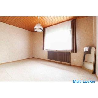 Bungalow mit sieben Zimmern, Vollkeller, Terrasse mit Südausrichtung und Garten in Eimbeckhausen