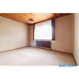 Bungalow mit sieben Zimmern, Vollkeller, Terrasse mit Südausrichtung und Garten in Eimbeckhausen